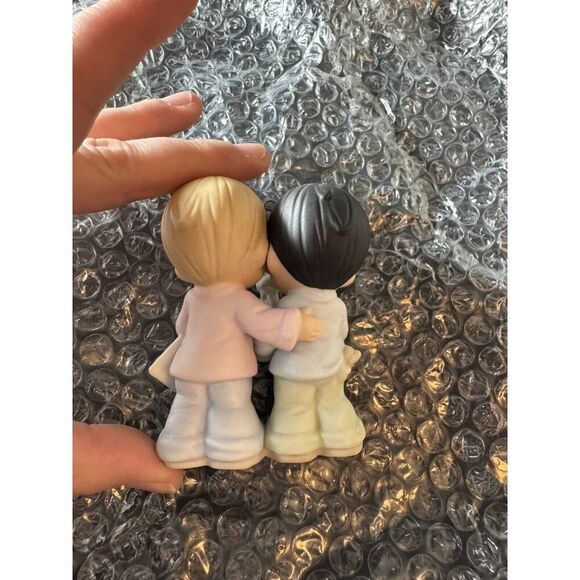 Precious Moments 456268  "How Can Two Work Together Except They Agree" Signed - Picture 5 of 5
